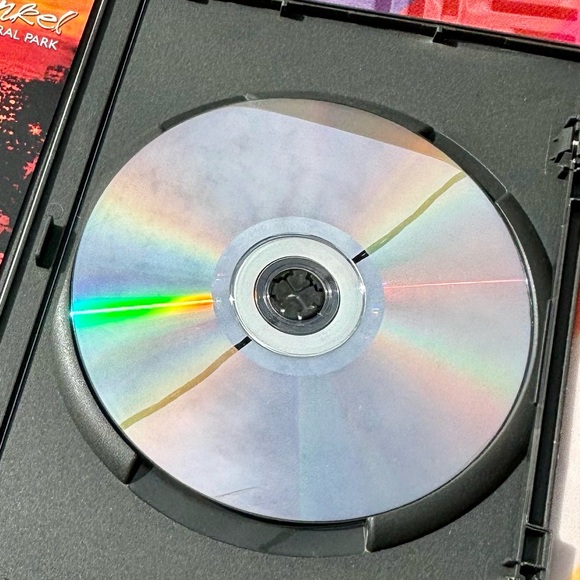 Simon & Garfunkel – The Concert In Central Park (DVD) NYC September 19, 1971 🎶 - Picture 8 of 10